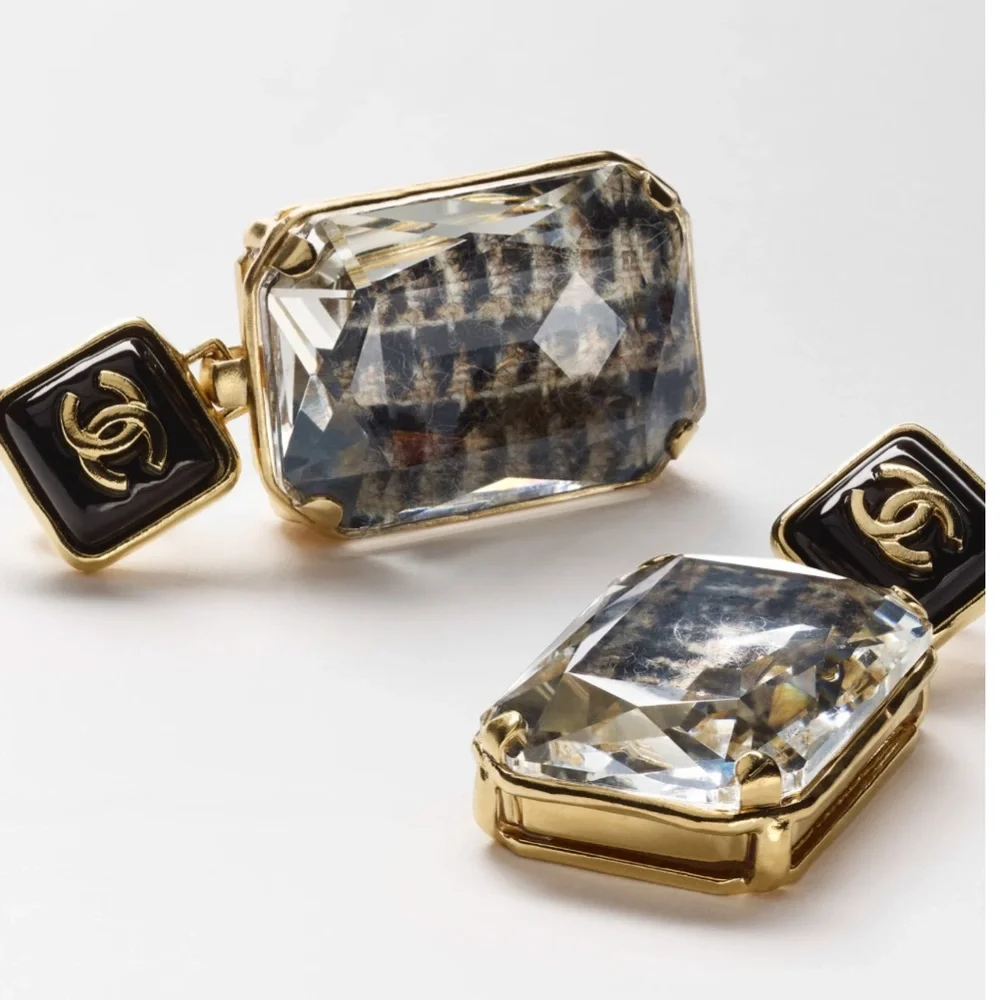 Chanel earring  tweed  RUNWAY 2022/23 FW NWT Full Set